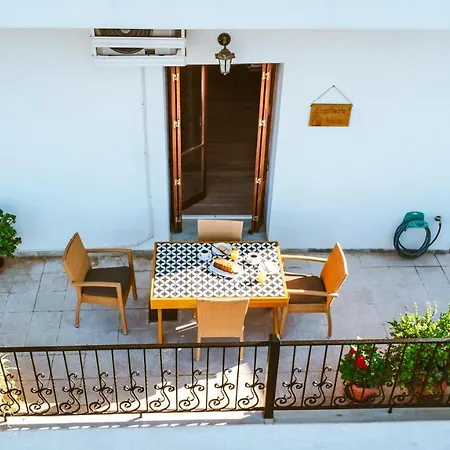 Evelinas House Platanias Platanés