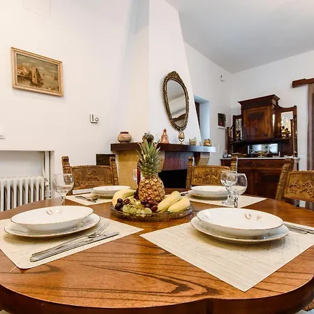 Evelinas House Platanias