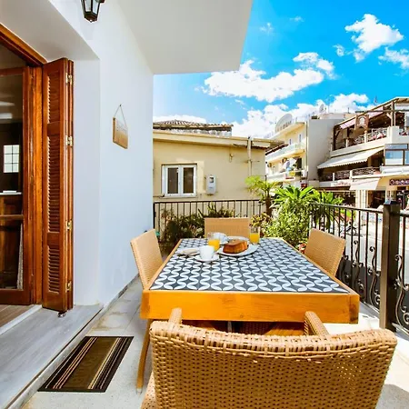 Evelinas House Platanias Apartament